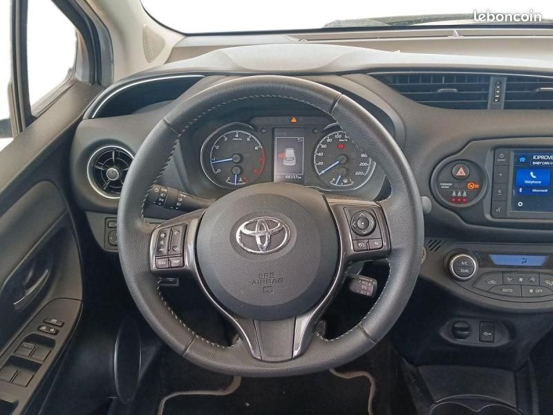 Toyota Yaris 70 VVT-i Design Y20 5p RC19 (image 16)