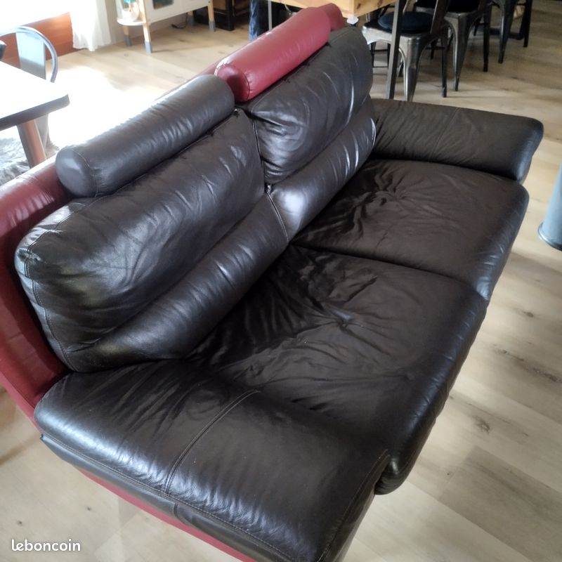 Canapé cuir (image 1)
