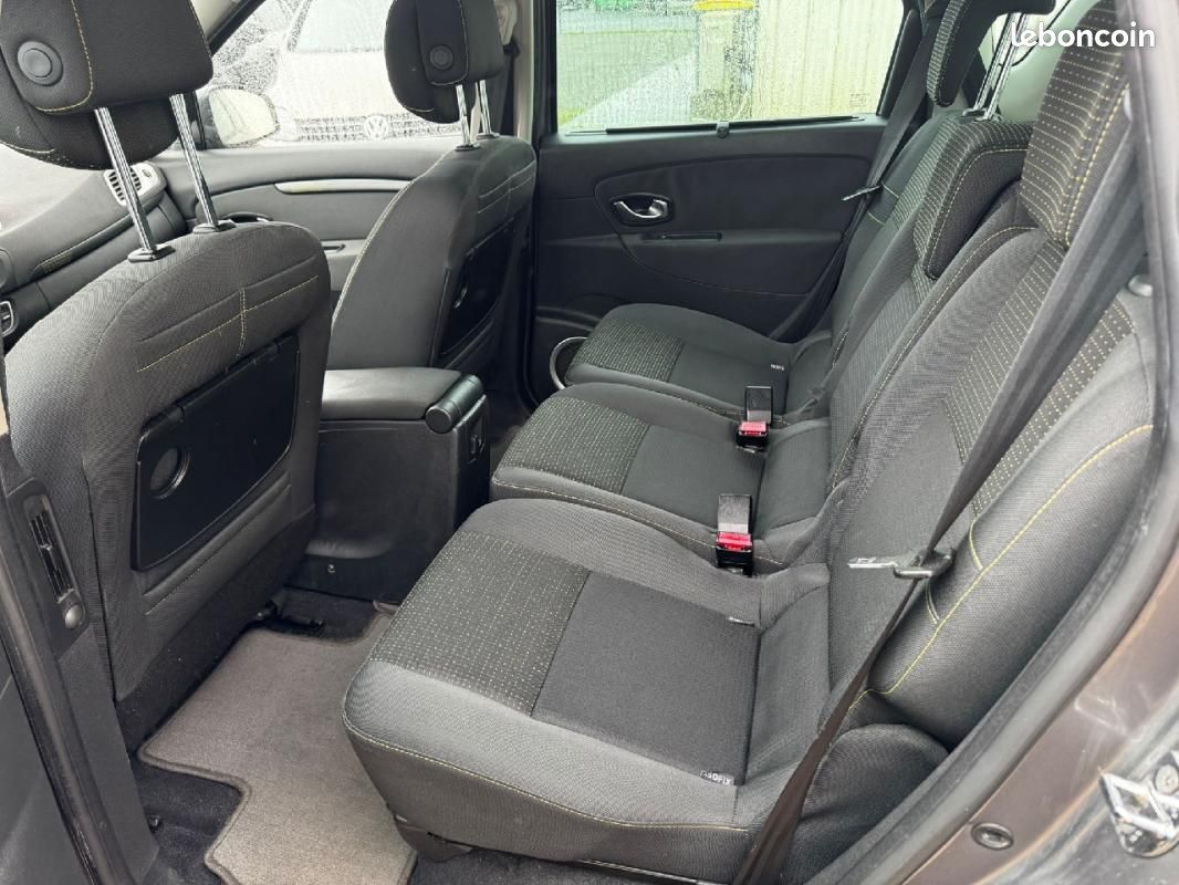 Renault Scénic III BUSINESS dCi 106 FAP eco2 Euro 5 (image 8)