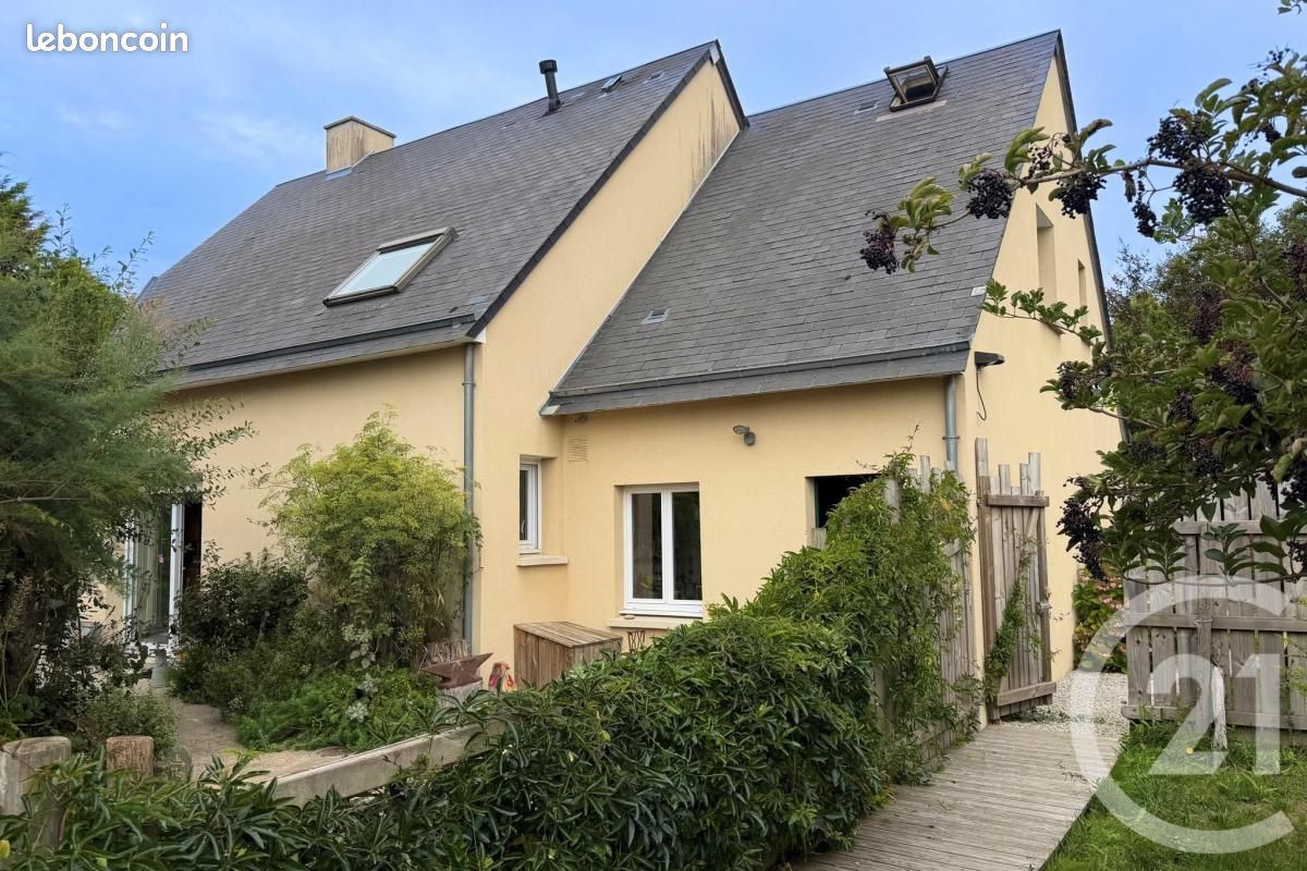 Maison 5 pièces 123 m² · à Saint-Germain-le-Gaillard · 123 m² · 338 000 €