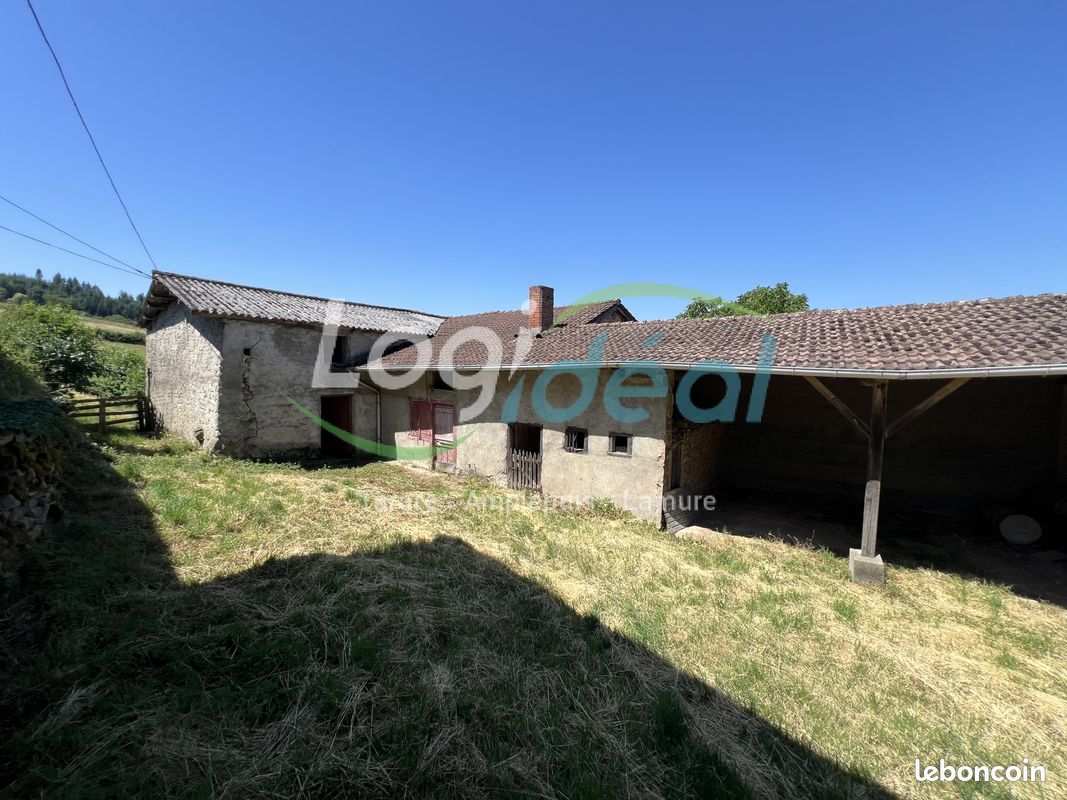 Maison 2 pièces 150 m² · à Cublize · 150 m² · 50 000 €