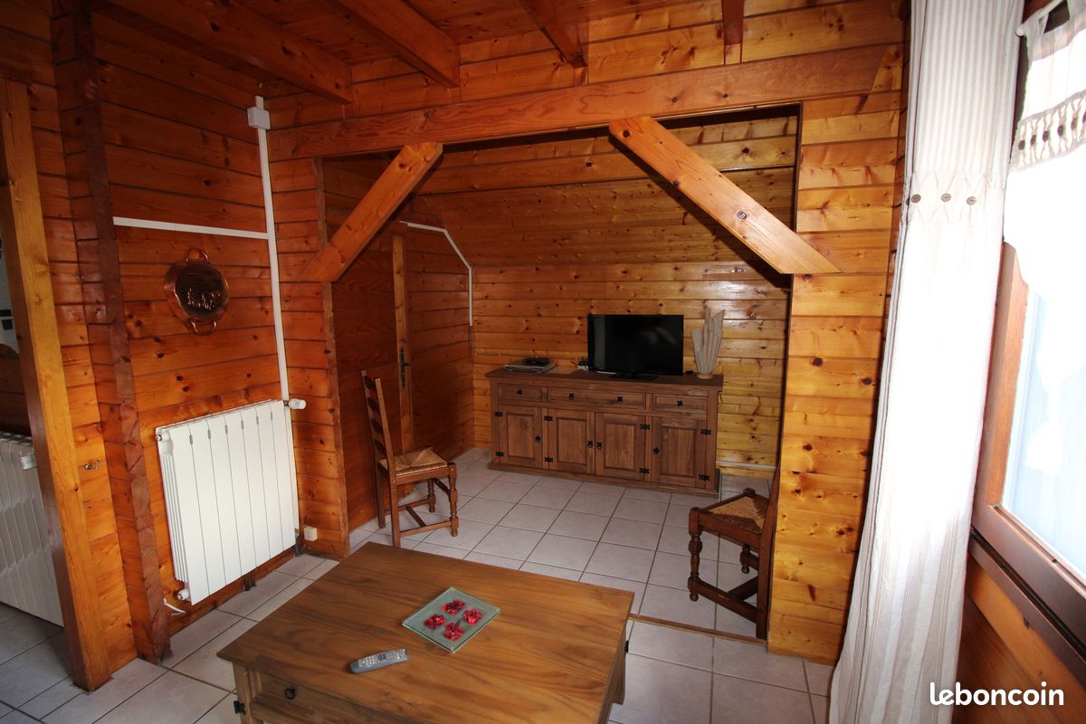 Barésia-Sur- L'Ain (39 Jura) location chalet du Gringalet 6/8 Pers (image 6)