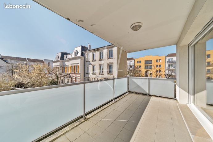 Appartement 4 pièces 81 m²