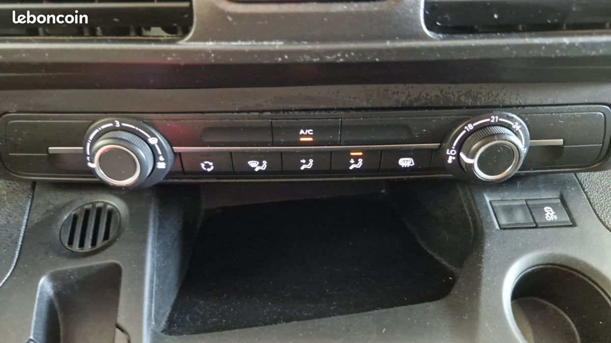 Citroën Berlingo VAN M 650 BLUEHDI 100 SS BVM6 CLUB (image 17)