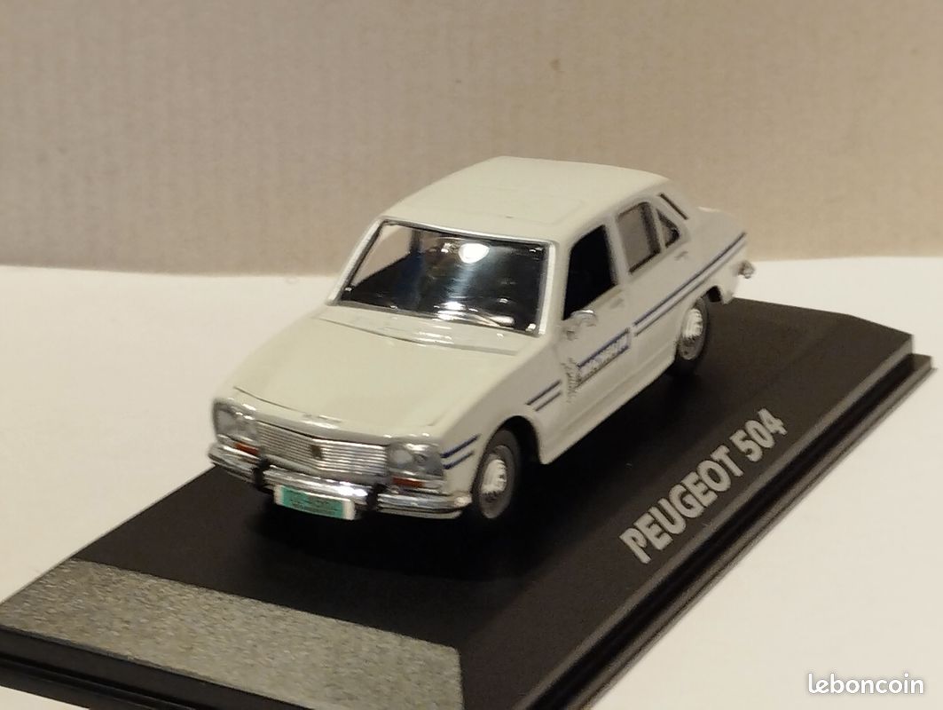 Norev Peugeot 504 blanche neuve en boite 100% d'origine 160