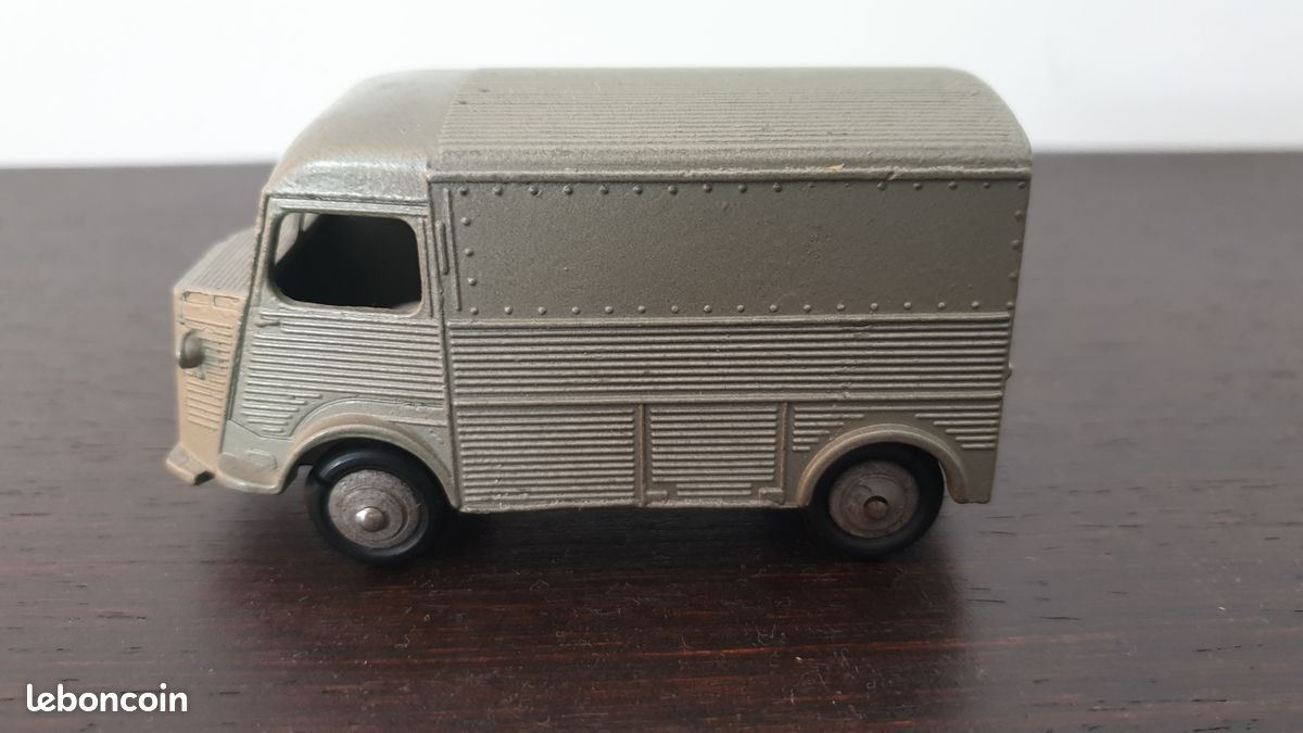 Dinky Toys France Citroën 2cv camionnette Wegenwacht