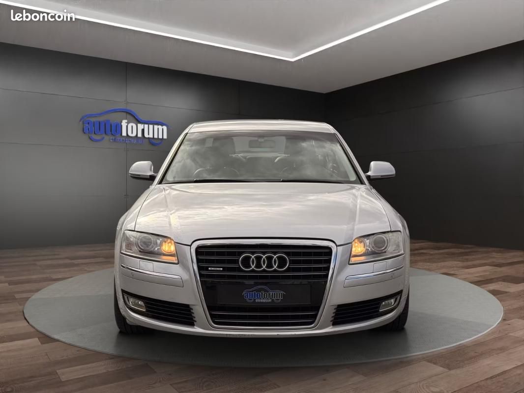 Audi A8 4.2 V8 FSi Quattro 349ch - Navi Bi-xénon Cuir Carnet entretien (image 4)