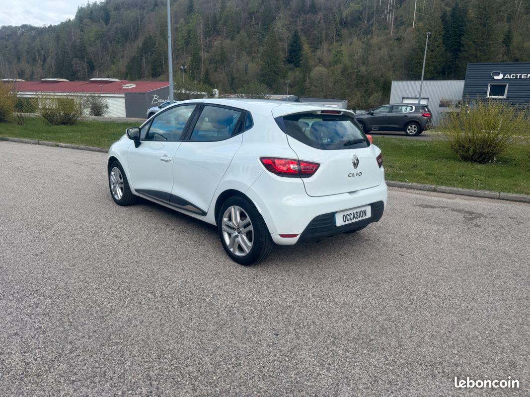 RENAULT CLIO TCE 90CV 62.000km PREMIERE MAIN (image 4)