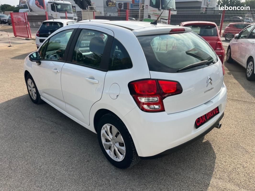 Citroën C3 HDi 70 FAP Confort (image 4)
