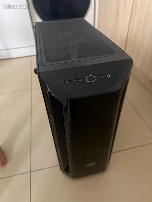 Tour PC + alim 750w (image 1)
