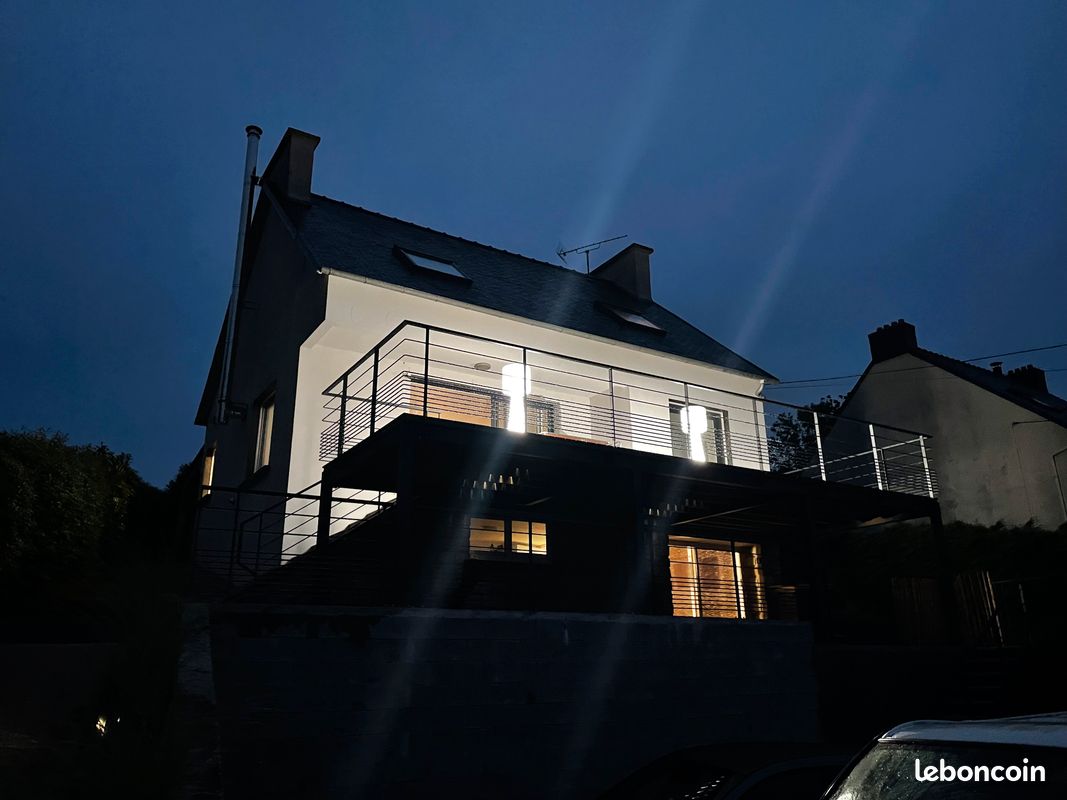 Maison 5 pièces 95 m² · à Roscanvel · 95 m² · 1 400 €/mois
