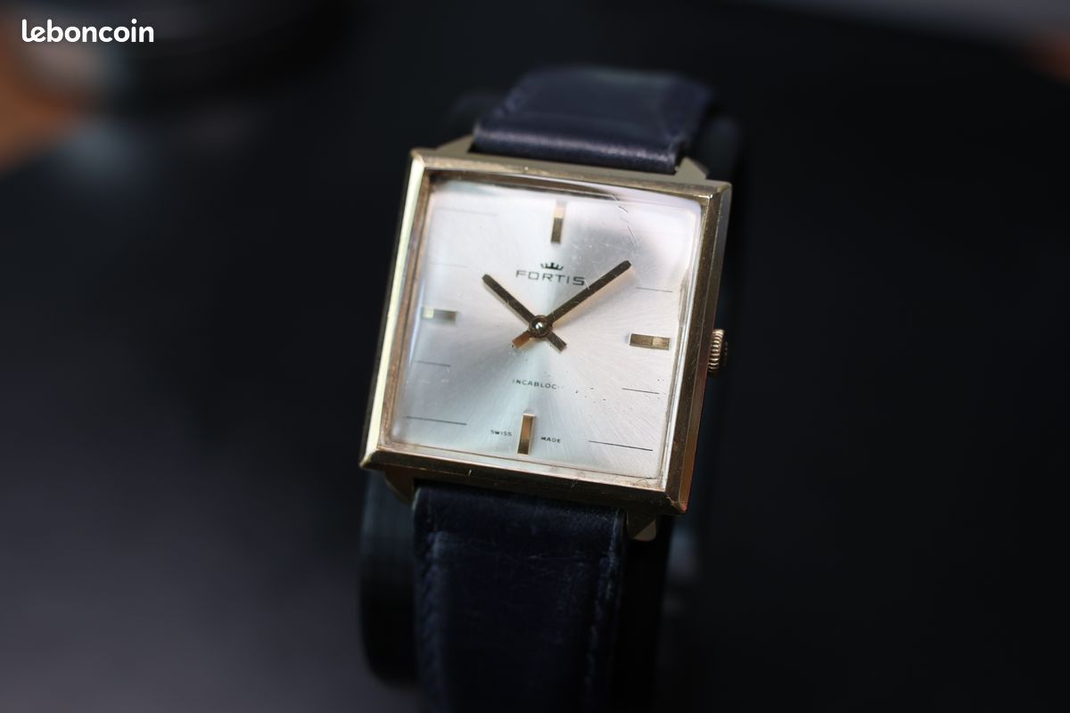 Montre Fortis Carré (image 1)