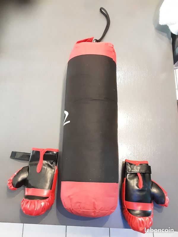 Sac de frappe pour enfants : 160 cm Sac de frappe gonflable debout pour
