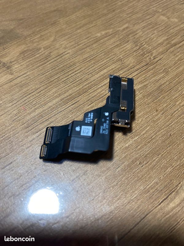 Camera avant IPhone 14 Pro (image 2)