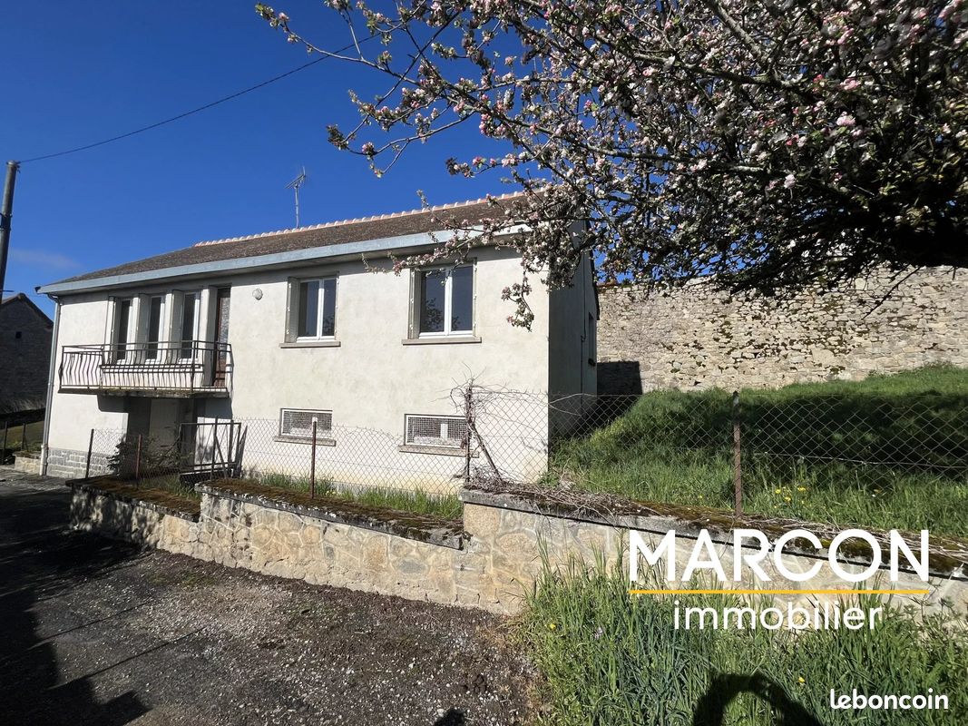 Maison 5 pièces 82 m² · à Crocq · 82 m² · 66 600 €