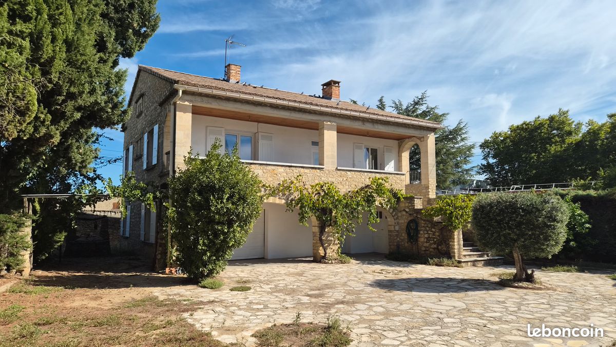 Maison 5 pièces 84 m² · à Bagnols-sur-Cèze · 84 m² · 219 500 €