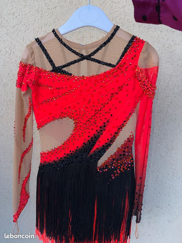 Robe de patinage (image 3)