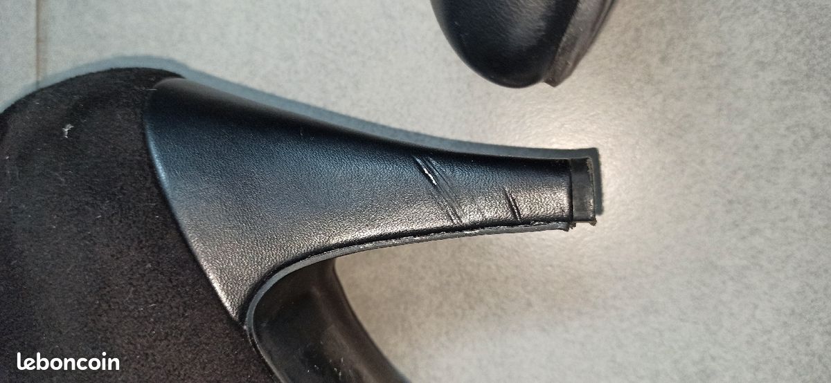 Bottines noires neuves (image 5)