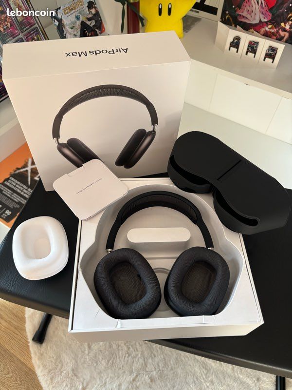 Air Pods Max (image 2)
