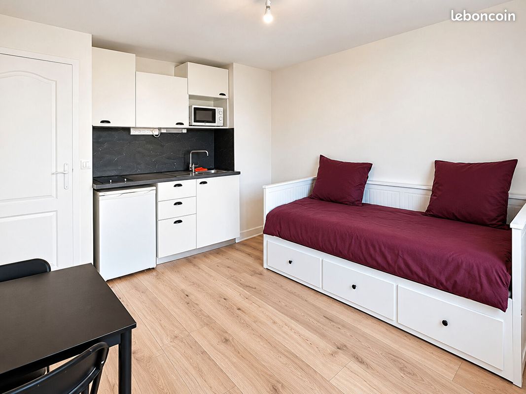 Appartement 1 pièce 17 m² · à Melun · 17 m² · 650 €/mois