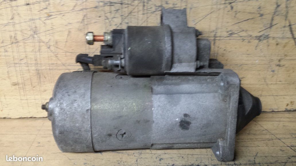 Démarreur Magneti Marelli 63114010 Alfa Romeo 156 2.4 JTD (image 1)
