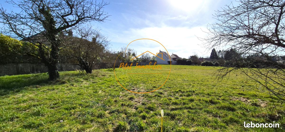 Terrain 801 m² · à Lailly-en-Val · 801 m² · 58 200 €
