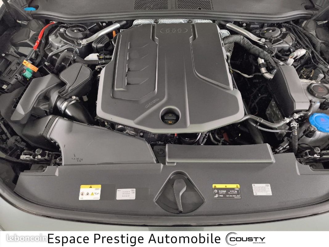 AUDI A5 Avant e-hybrid 299 ch S tronic 7 Quattro S line (image 26)