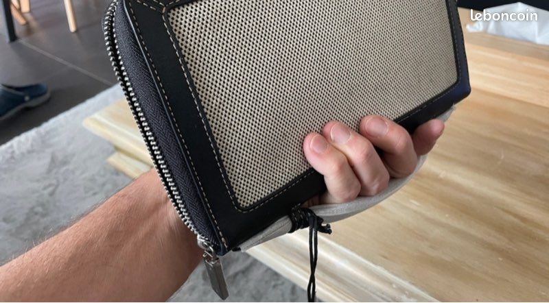 Pochette à main (image 4)