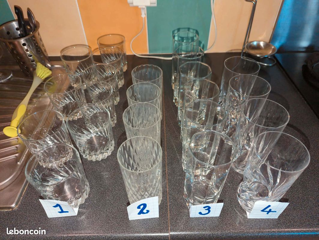 Lot de 4 verres a Whisky 13 cm de haut en cristal d'Arc (image 3)
