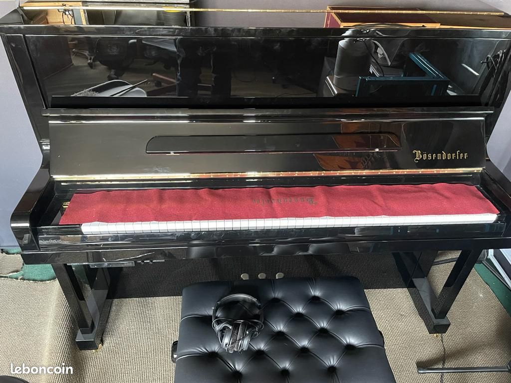 Piano droit noir Bosendorfer 120 Silent SH2 (image 2)