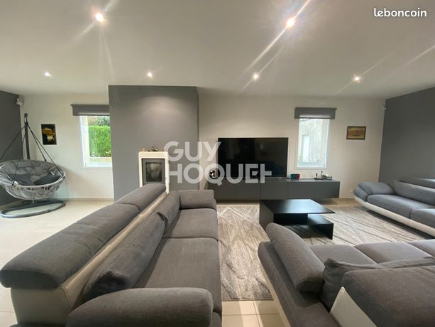 Maison 6 pièces 198 m²