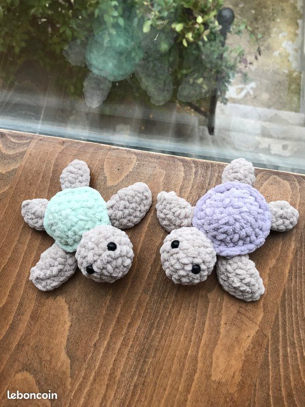 Tortues de mer au crochet fait main lot de 2 (image 1)
