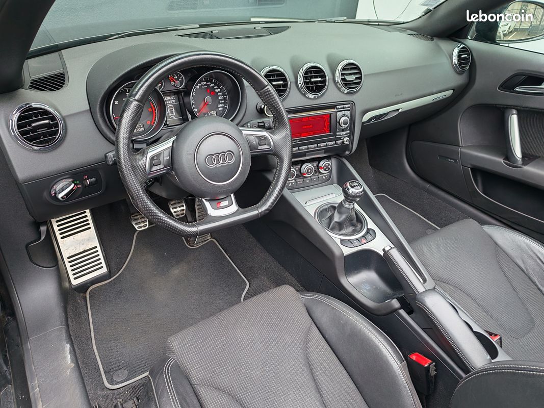 AUDI TT ROADSTER 2.0 TDI 170 Quattro S line S (image 5)
