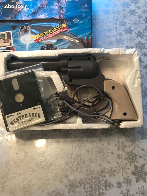 SOUND BLASTER + 3D Constructor Kit Lot De 3 Disquettes Atari St Ste Amiga EUR 7,00 - FR