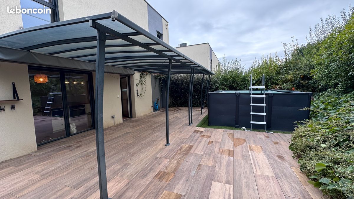 Maison 5 pièces 103 m² · à Chassieu · 103 m² · 1 835 €/mois