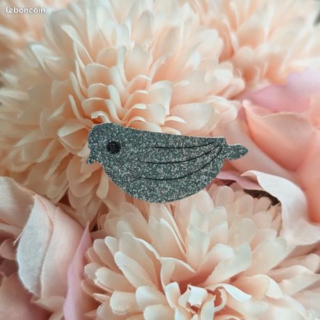 Pin's Oiseau Métal Argenté Avec Strass - Occasion, Bijou Fantaisie, Sans Marque