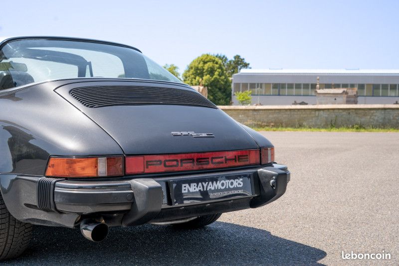 Porsche 911 3.0 SC TARGA 204 CH (image 14)