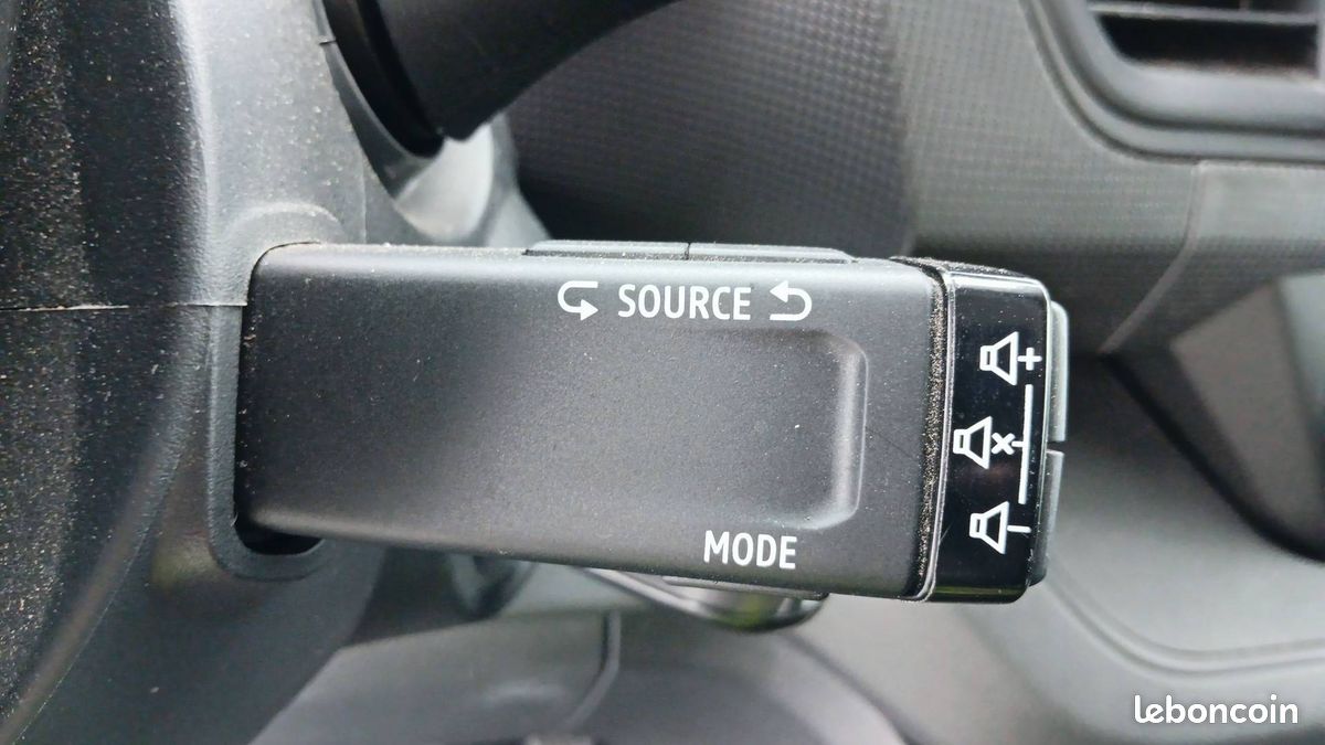 Renault trafic fgn l1h1 3000 kg blue dci 130 (image 24)