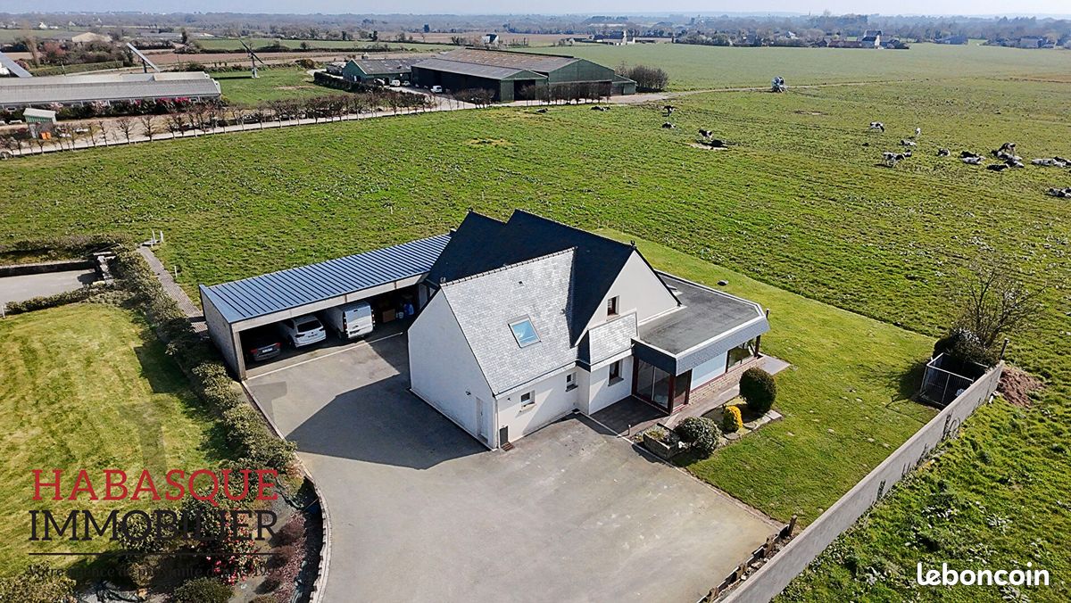 Maison 8 pièces 175 m² · à Plounéventer · 175 m² · 262 500 €