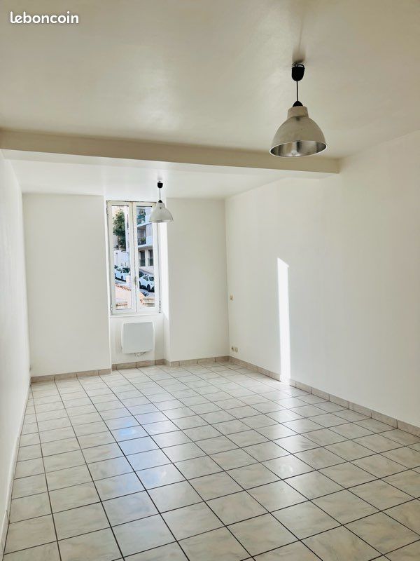 Appartement 1 pièce 27 m² · à Marseille · 27 m² · 675 €/mois