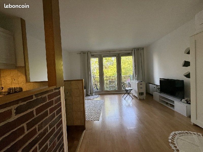 Appartement 1 pièce 27 m² · à Bondy · 27 m² · 129 000 €