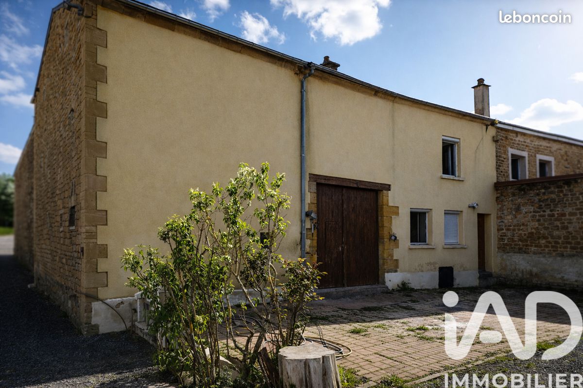 Maison 5 pièces 120 m² · à Dom-le-Mesnil · 120 m² · 59 000 €