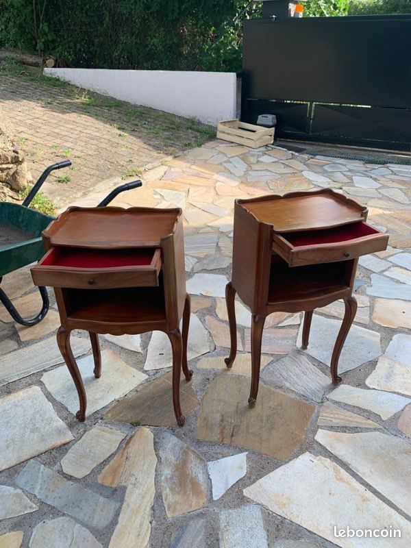 Table de chevet (image 1)