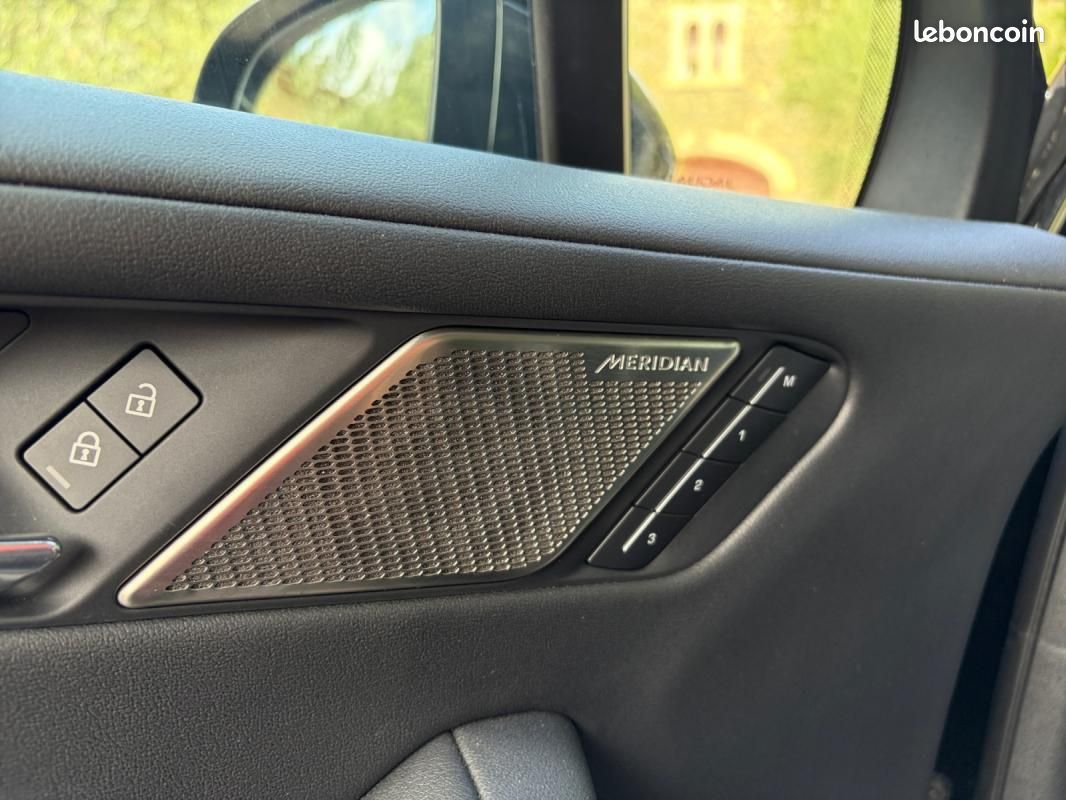 Jaguar I-PACE SE EV400 ch /Carplay/Toit panoramique/Cuir étendu/Caméra 360/Son meridian (image 27)