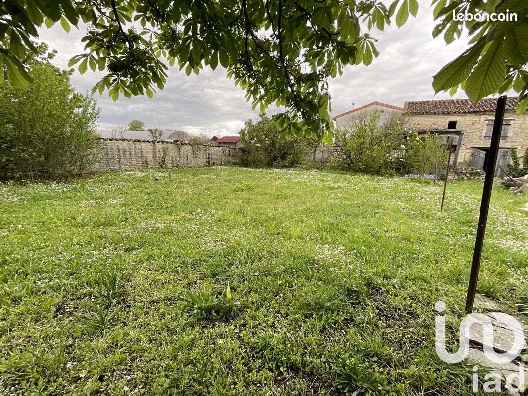 Maison de village 12 pièces 274 m² - Courbillac 16200 (image principale 0)
