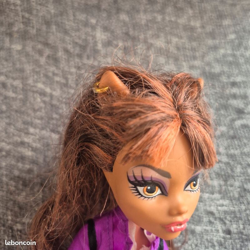 Poupée monster High (image 4)