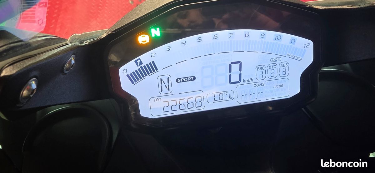 Ducati 899 Panigale V2 (2014) – Blanc Mat – Très bon état (image 3)