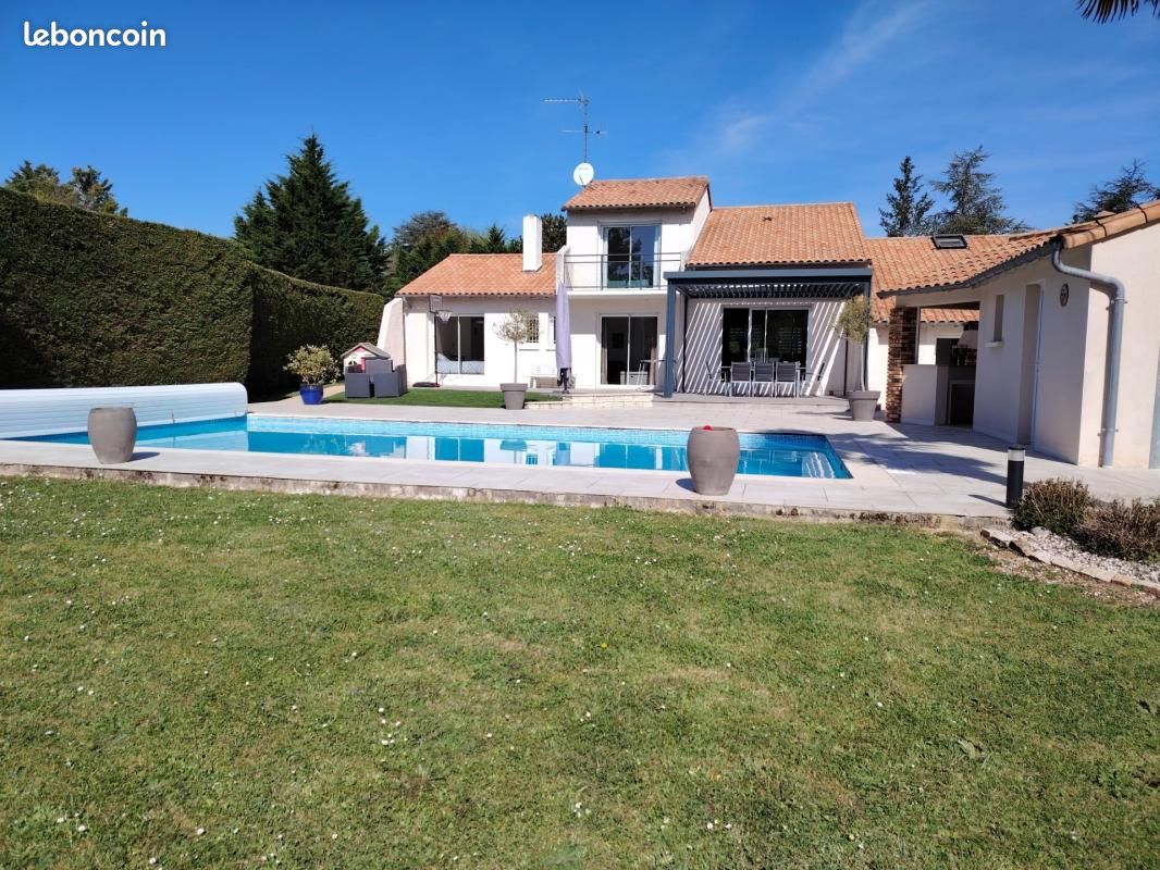 Maison 7 pièces 189 m² · à Migné-Auxances · 189 m² · 545 000 €