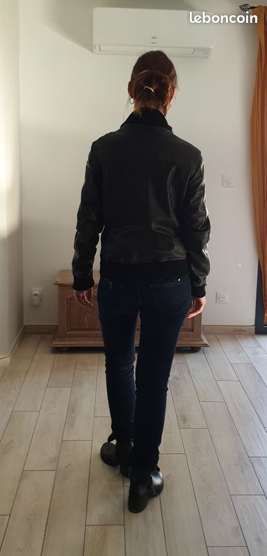 Blouson en cuir veritable (image 2)