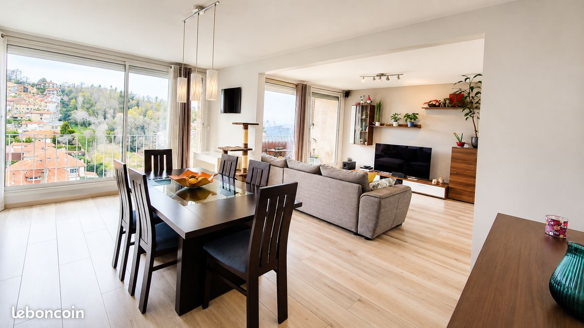 Appartement 4 pièces 80 m² · à Saint-Étienne · 80 m² · 975 €/mois